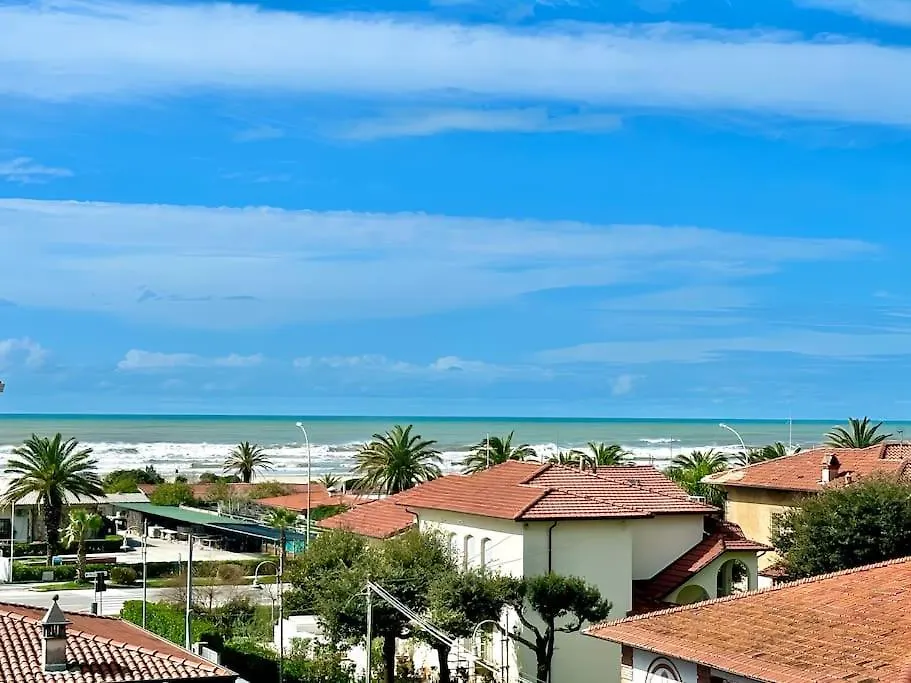 Apartman Incredibile Appartamento A 2 Passi Dal Mare Marina di Pietrasanta